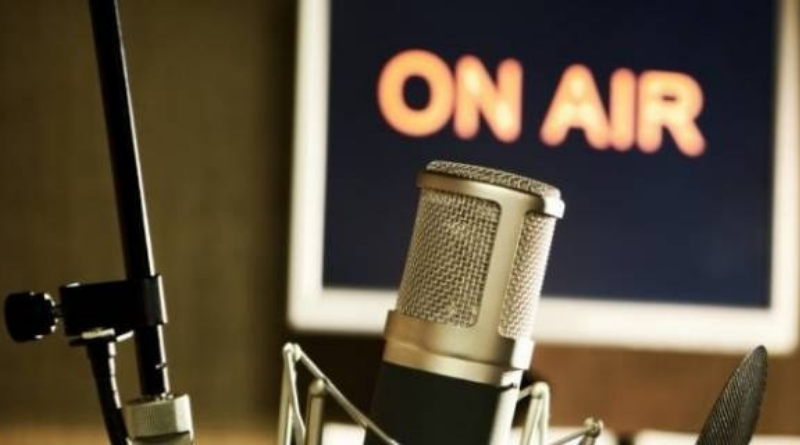 Programa Espaço Cultural é transmitido pela Rádio Tabajara