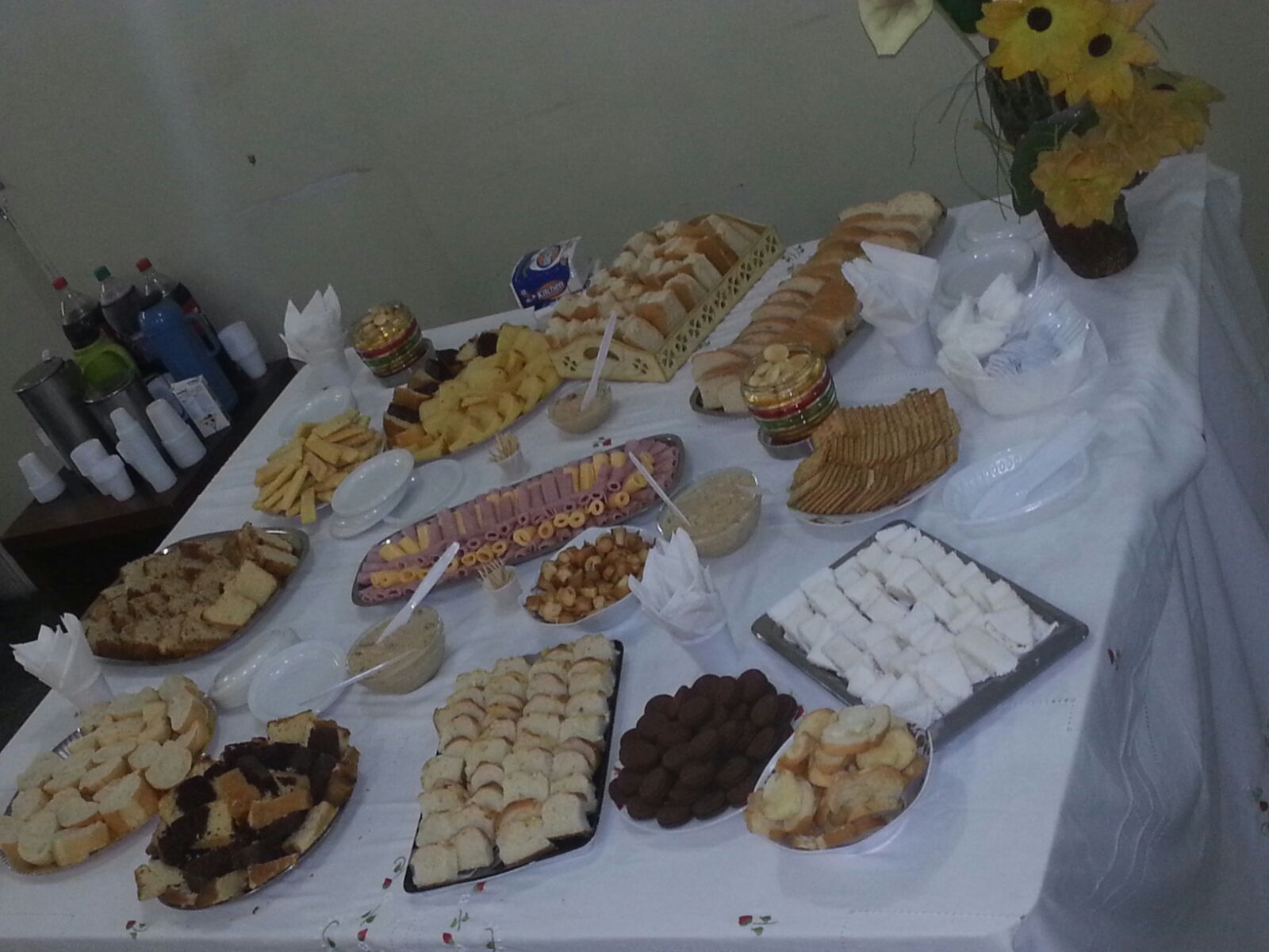 Café da manhã para todos os consumidores