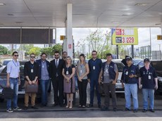 Equipe de fiscalização do Procon-PB e do Imeq-PB,
acompanhados dos superintendentes dos órgãos.
Foto: Junior Campos.