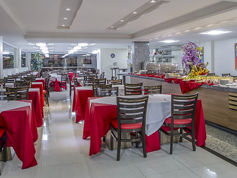 Bares, Restaurantes e Casas Noturnas