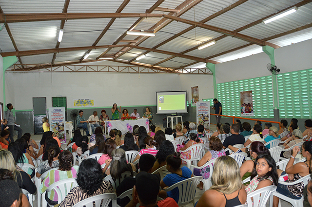 Entrega de certificados no CSU do Geisel
