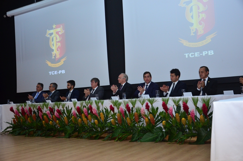 EFN_8371.JPG EFN_8371.JPG