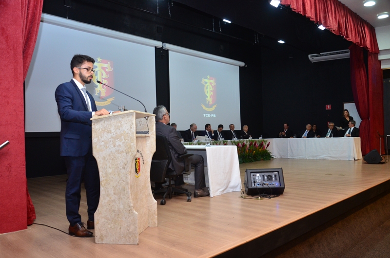 EFN_8375.JPG EFN_8375.JPG