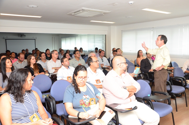 Minicurso tce.JPG Minicurso tce.JPG