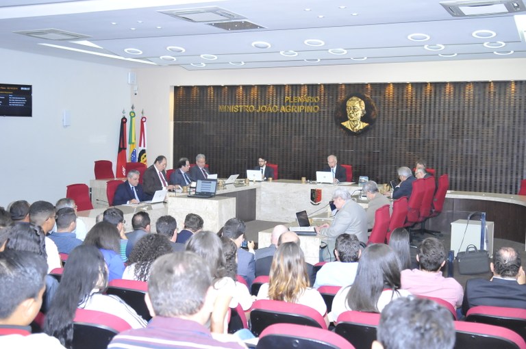 SESSÃO PLENO TCE .JPG