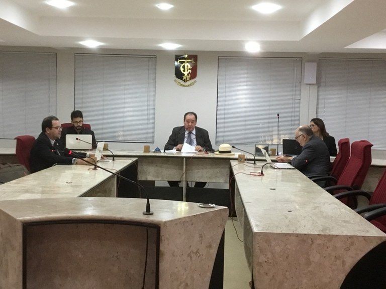 Sessão 2ª Câmara TCE.JPG