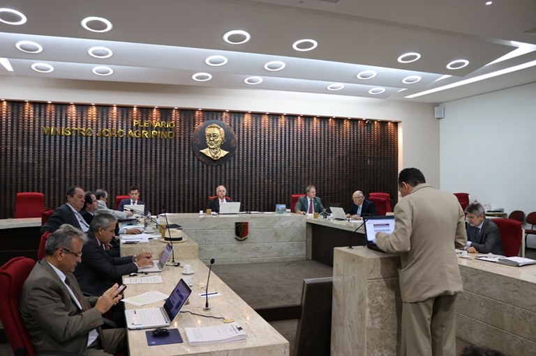 SESSÃO DO PLENO.JPG