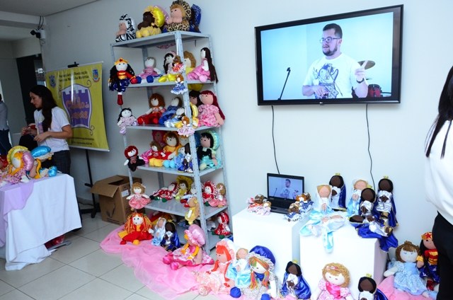 Exposição "Castelo de Bonecas"